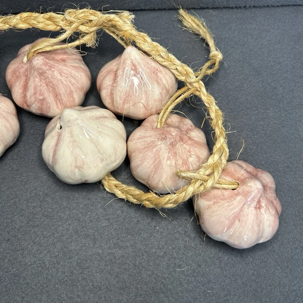 Vintage Ceramic Garlic Braid Wall Decor Pink Bulbs Hanging‎ Rope 7 Heads